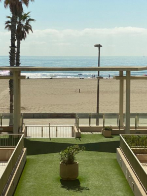 Alojamiento en primera línea de playa con WIFI
